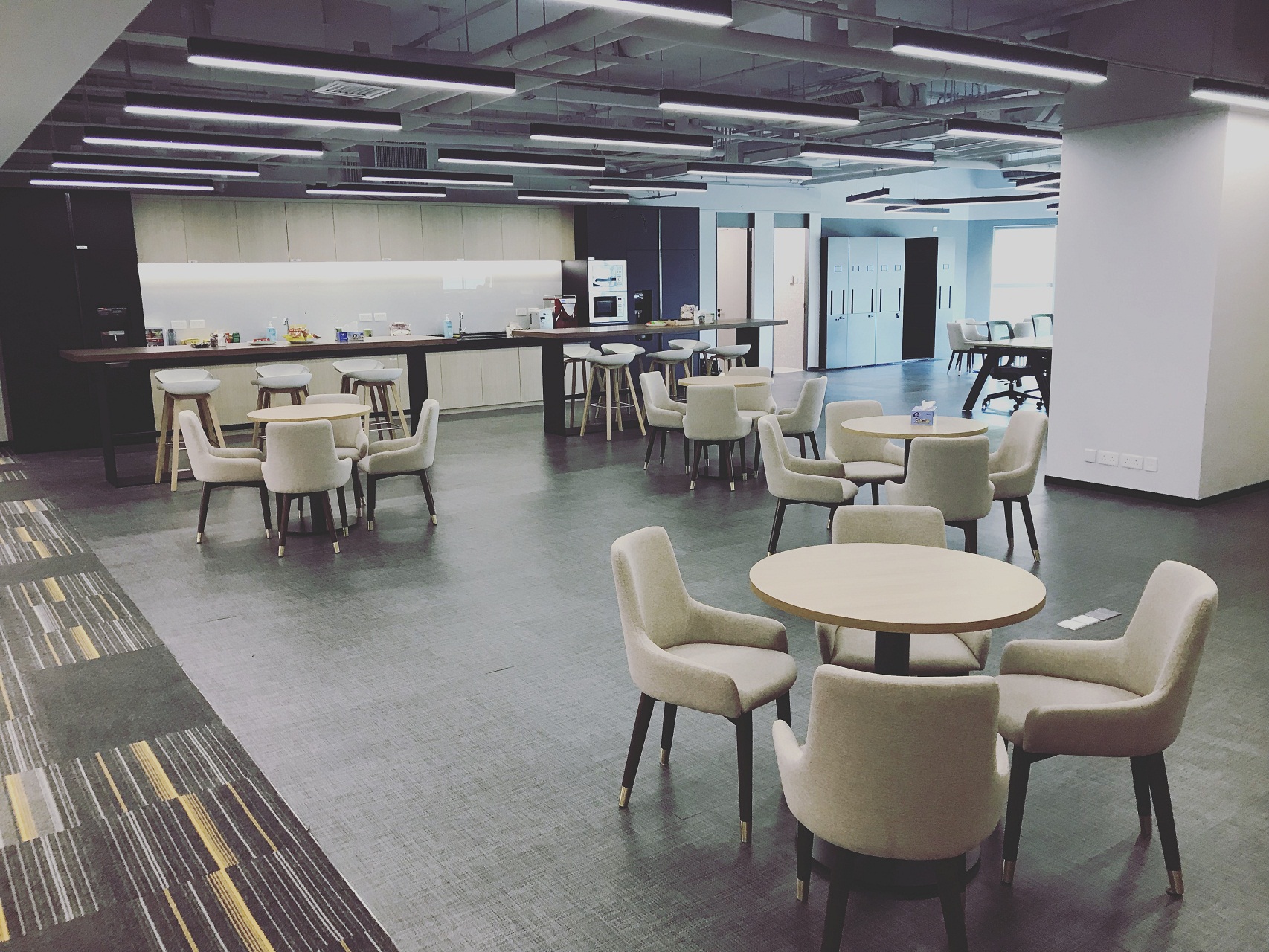 智慧办公解决方案配图